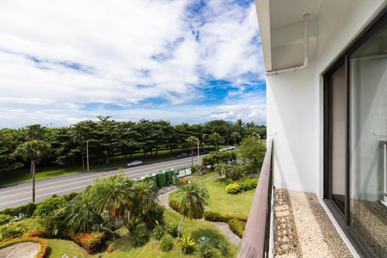 Dongxu Resort Hotel Hualien City Exterior photo