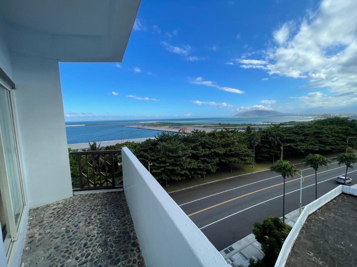 Dongxu Resort Hotel Hualien City Exterior photo