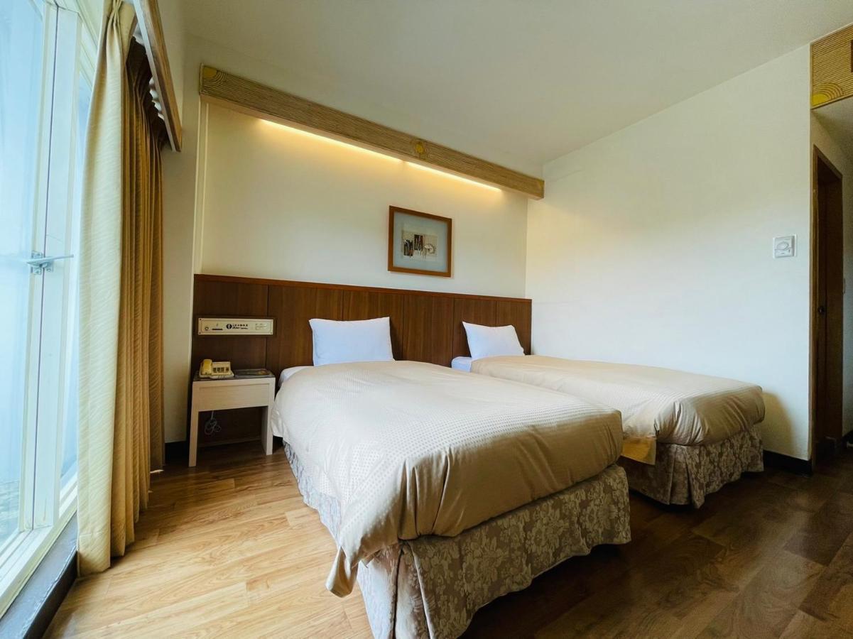 Dongxu Resort Hotel Hualien City Exterior photo