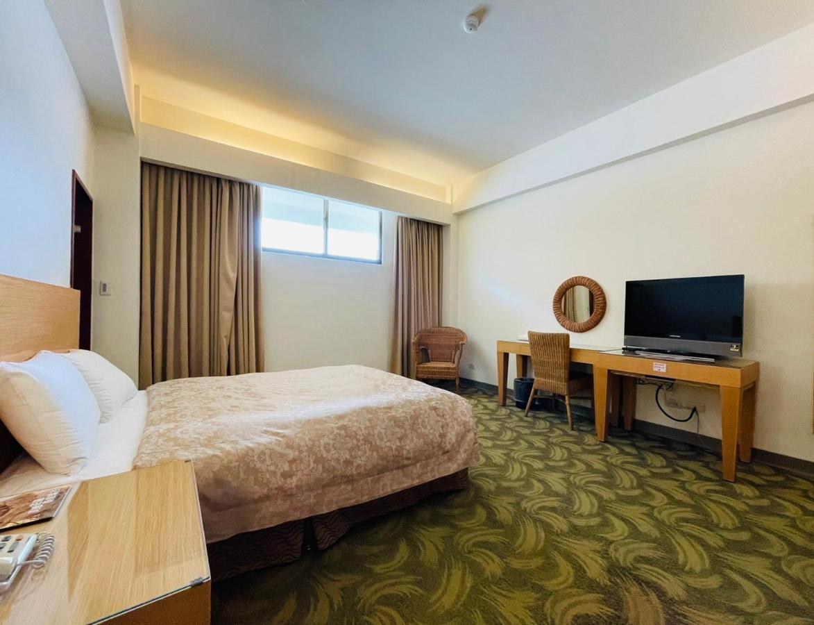 Dongxu Resort Hotel Hualien City Exterior photo